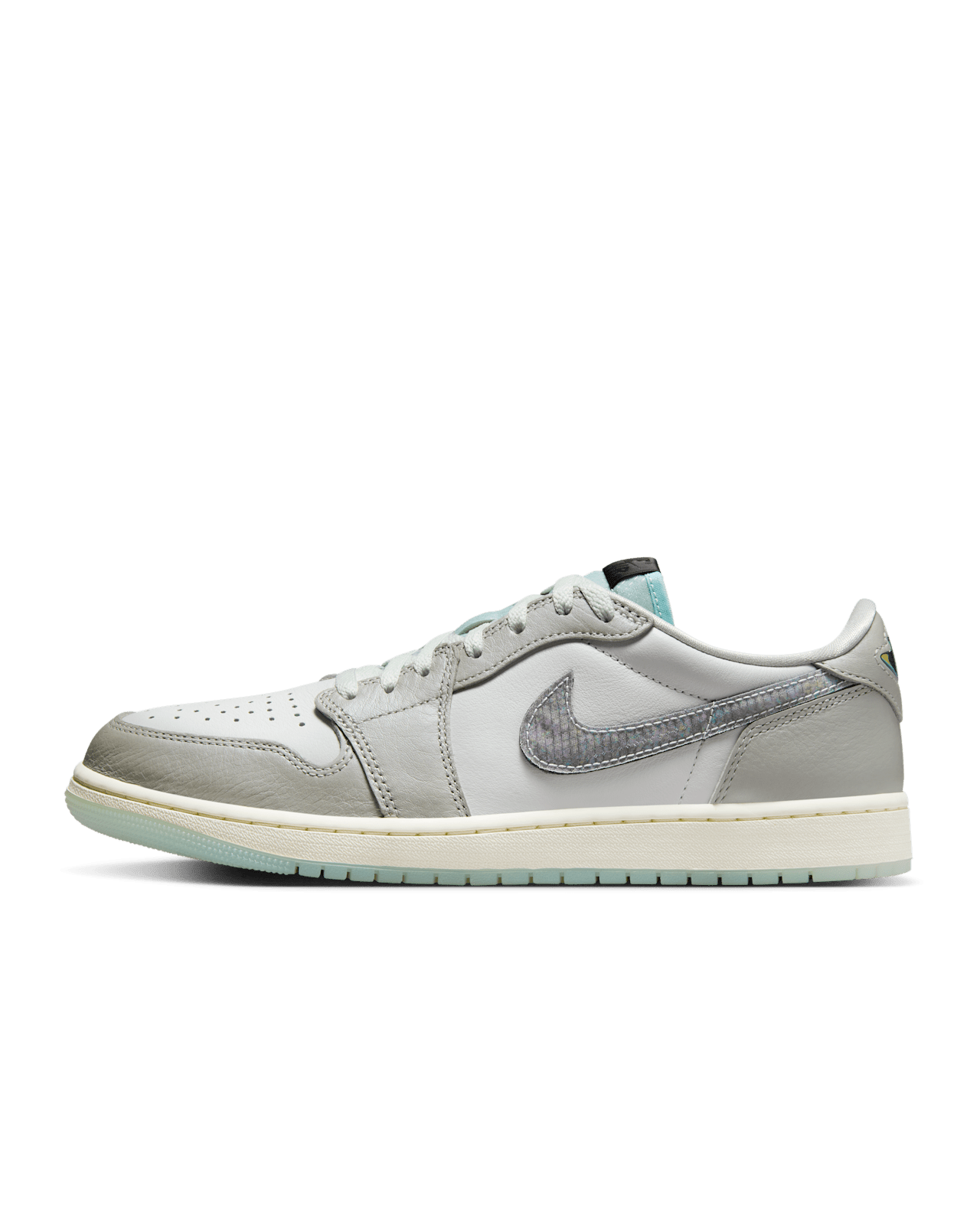 Fecha de lanzamiento de los Air Jordan 1 Low Lunar New Year HF3144 100 Nike SNKRS